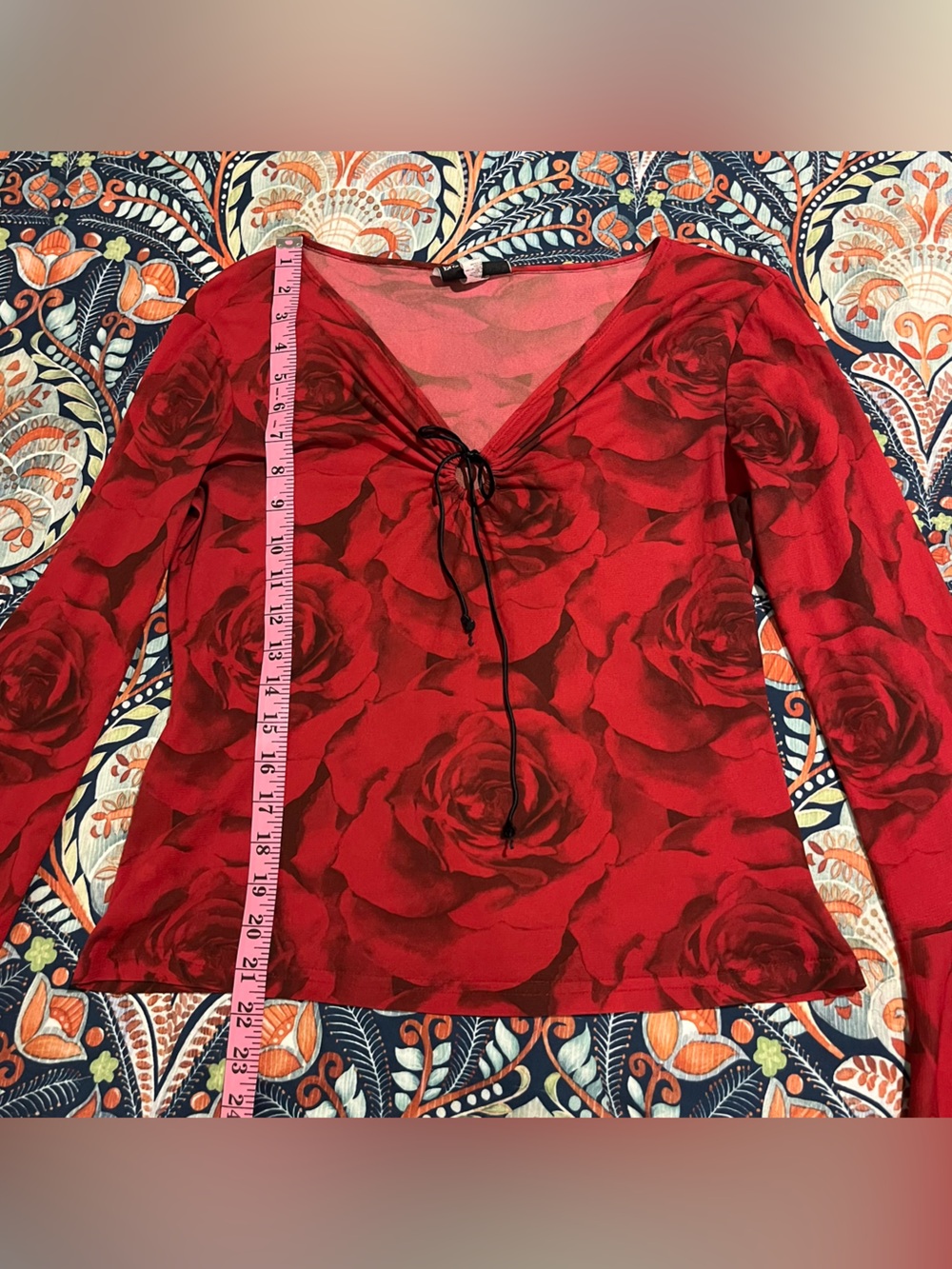 Y2K Fashion Bug Red rose bell sleeve blouse with tie front detail - Picture 7 of 10